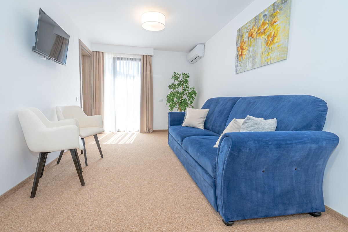 Junior Suite in Villa | Minibar, brankas, Wi-Fi gratis, dan seprai linen
