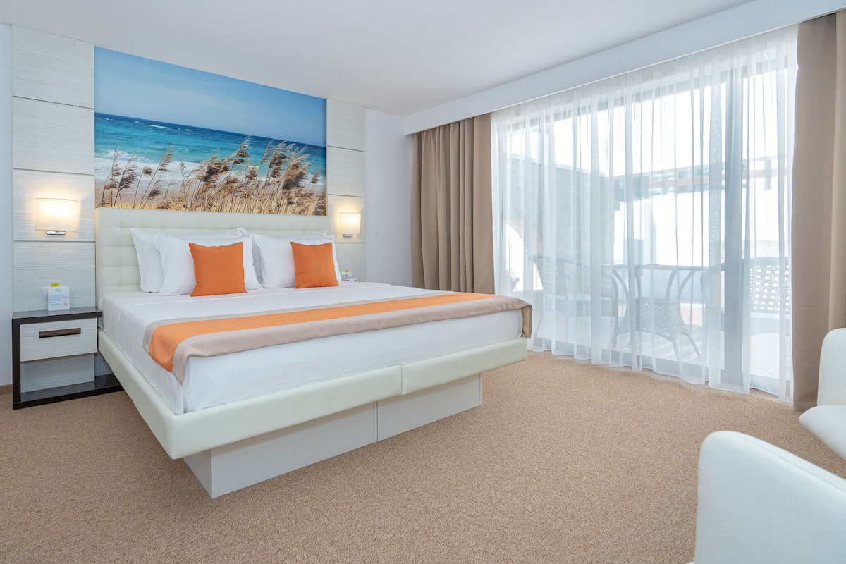 King Room in Villa | Minibar, brankas, Wi-Fi gratis, dan seprai linen
