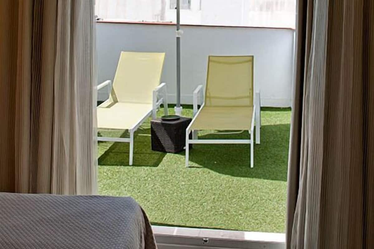 Chambre Supérieure Double ou avec lits jumeaux, terrasse