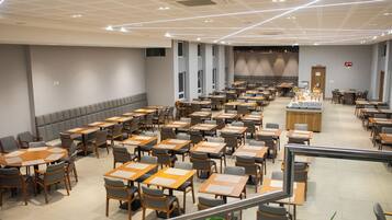 Gratis frukostbuffé varje dag