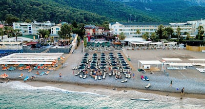 Aleria Belport Beach Hotel