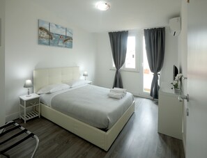 Draps italiens Frette, couette en duvet d'oie