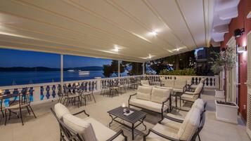 Terrasse/gårdhave