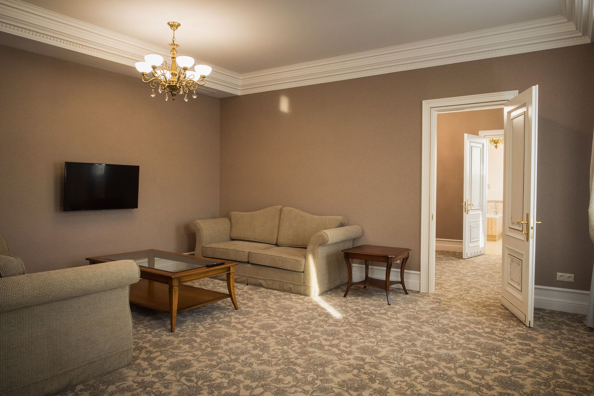 舒適套房 | 客廳 | 電視