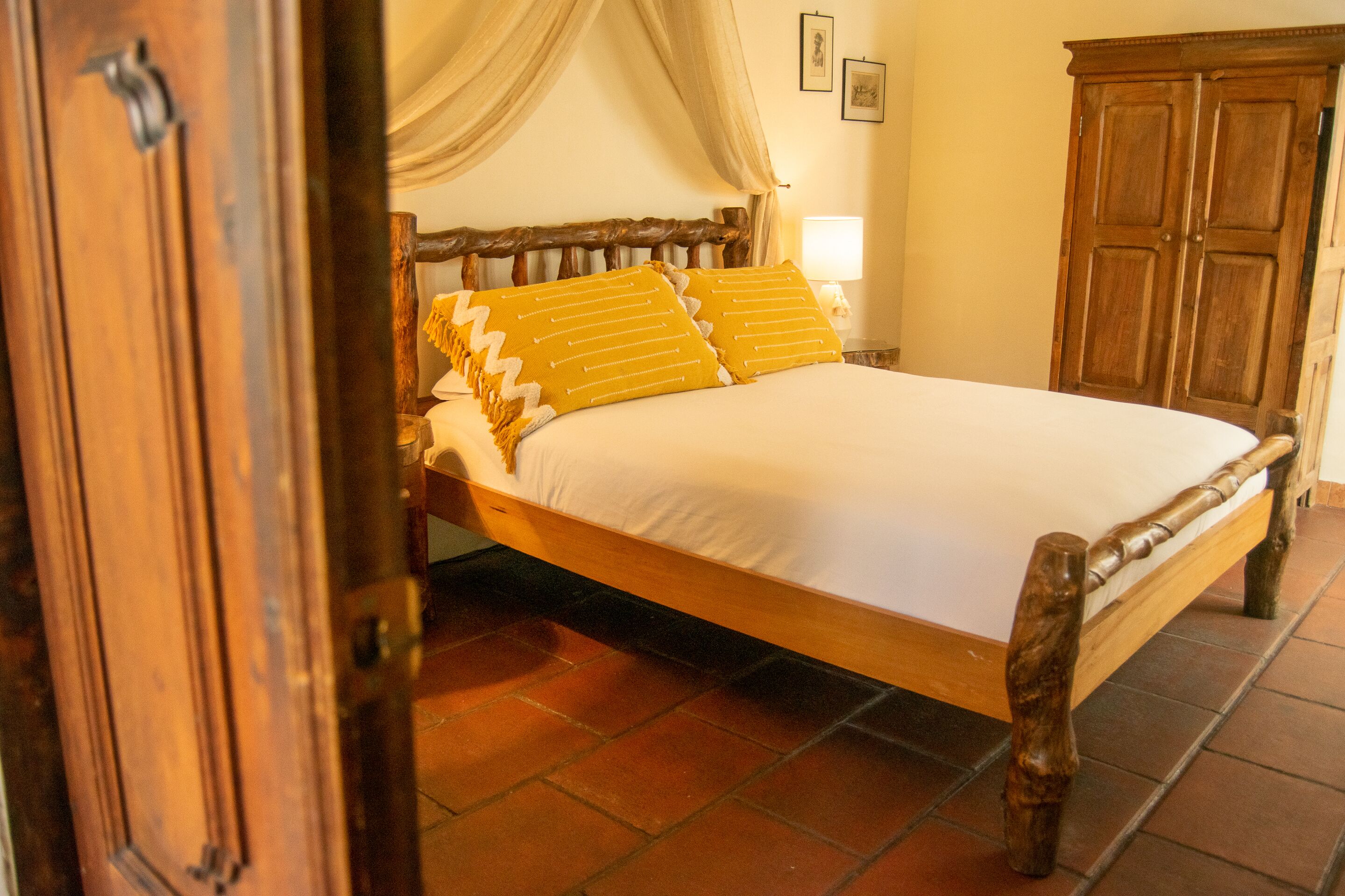 Chambre de base double, 1 lit double | Vue de la chambre