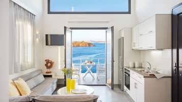 Superior Villa, 2 Bedrooms, Private Pool, Sea View | Private kitchen