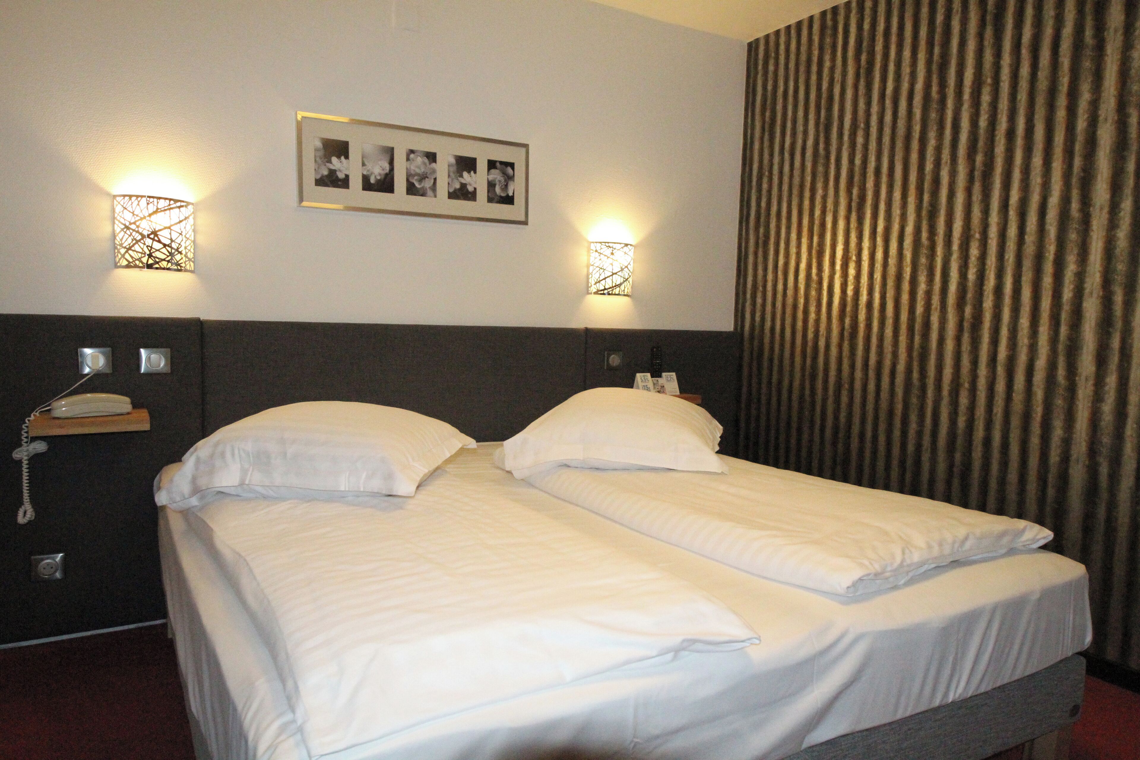 Desk, blackout drapes, iron/ironing board, free WiFi