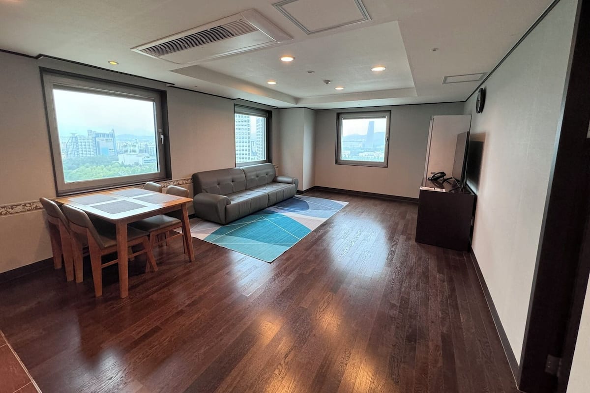Suite Twin Room