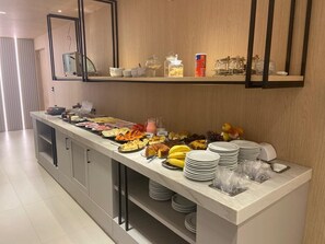 커피 및/또는 커피 메이커