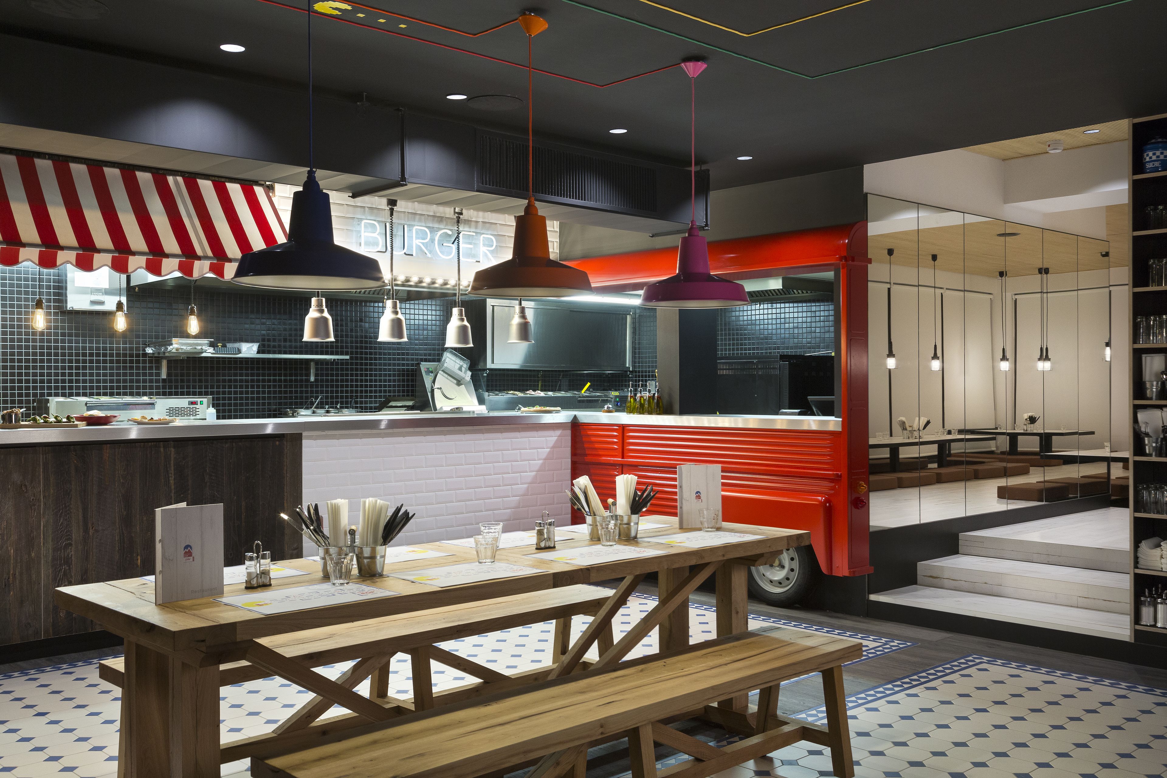 lunch and dinner served, french cuisine