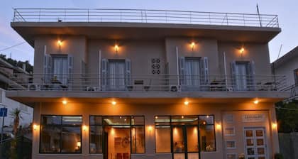 Leonidaion Guest House