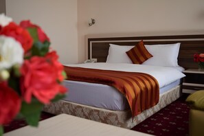 Chambre Double Standard | Literie de qualité supérieure, minibar, coffres-forts dans les chambres