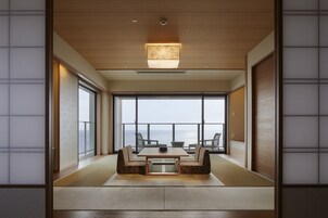 [Fujimitei / Ocean Front] Suite Room with Terrace and Open Air Bath, Non Smoking | Minibar, in-room safe, free WiFi, bed sheets