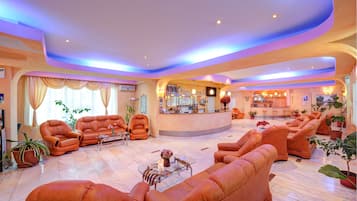 Sala de estar en el lobby