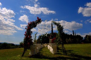 Área de bodas al aire libre