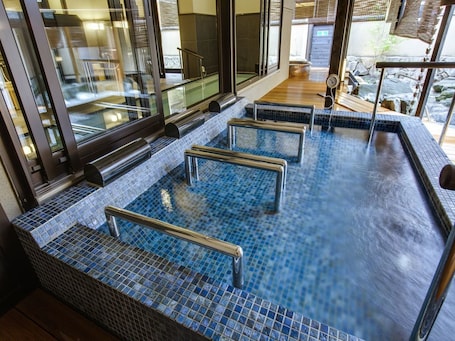 Aguas termales. Hirugami Grand Hotel Tenshin