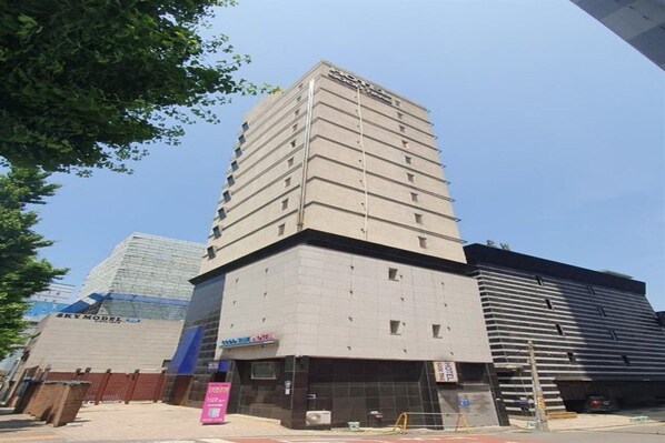 Exterior - Time Hotel Shinchon (Seoul)