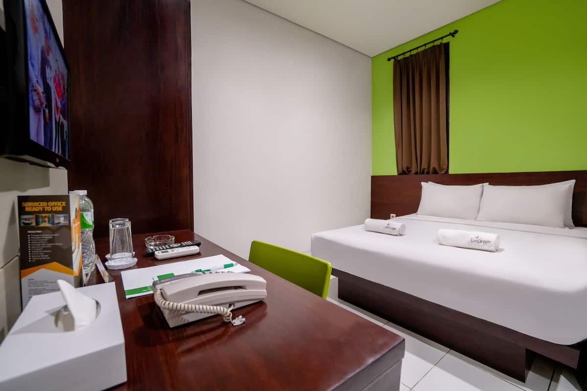 Desk, free WiFi, bed sheets