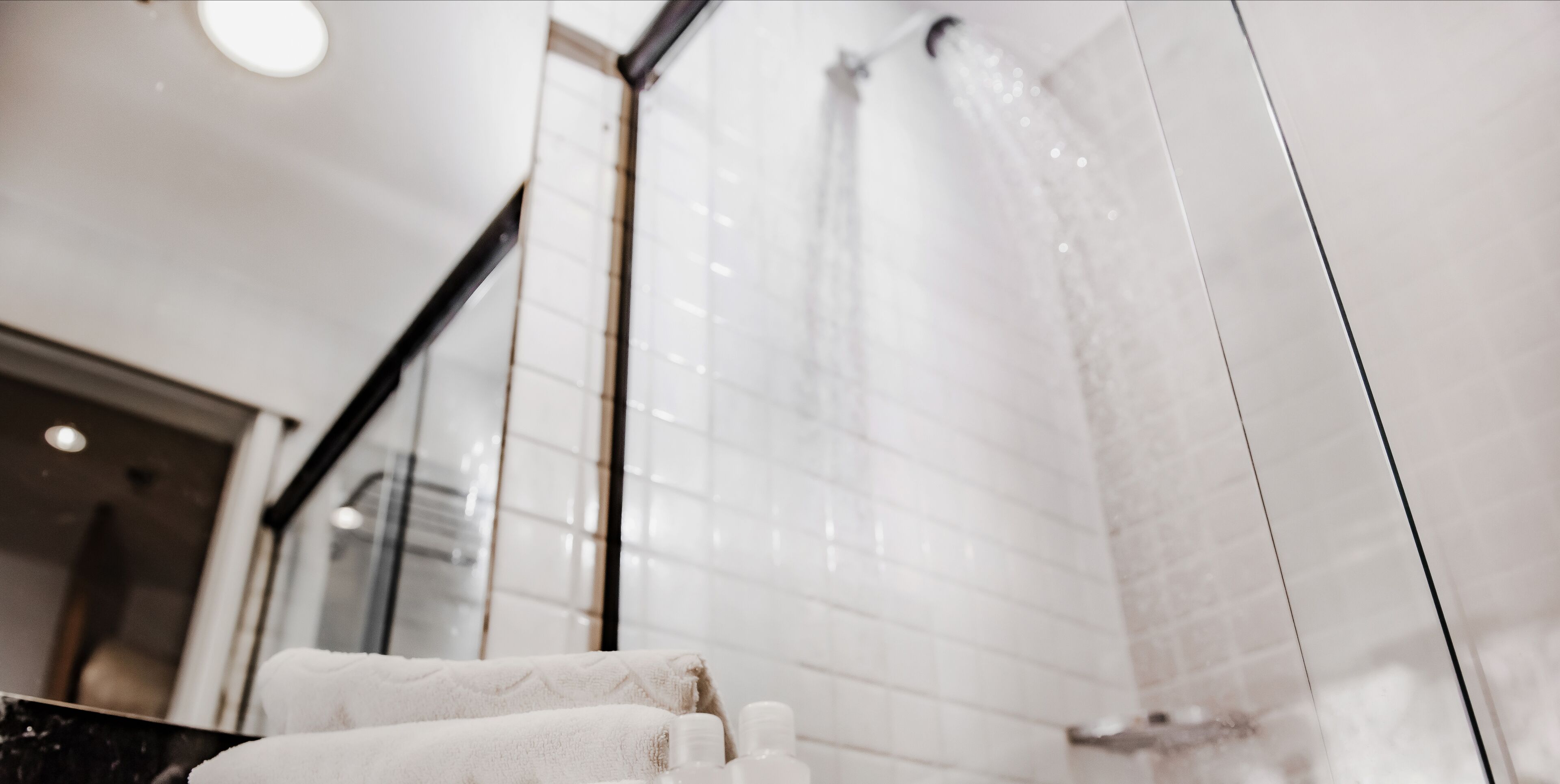 comfort room, 1 king bed | bathroom | shower, free toiletries, hair dryer, towels