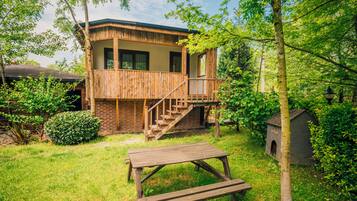 Standard Bungalow, 1 Bedroom | 2 camere, insonorizzazione, ferro/asse da stiro, Wi-Fi gratuito