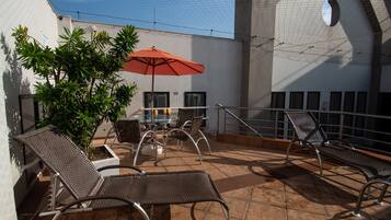 Outdoor pool, pool loungers