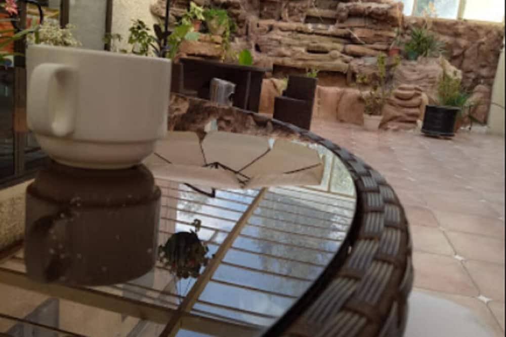 Stambouli Hotel