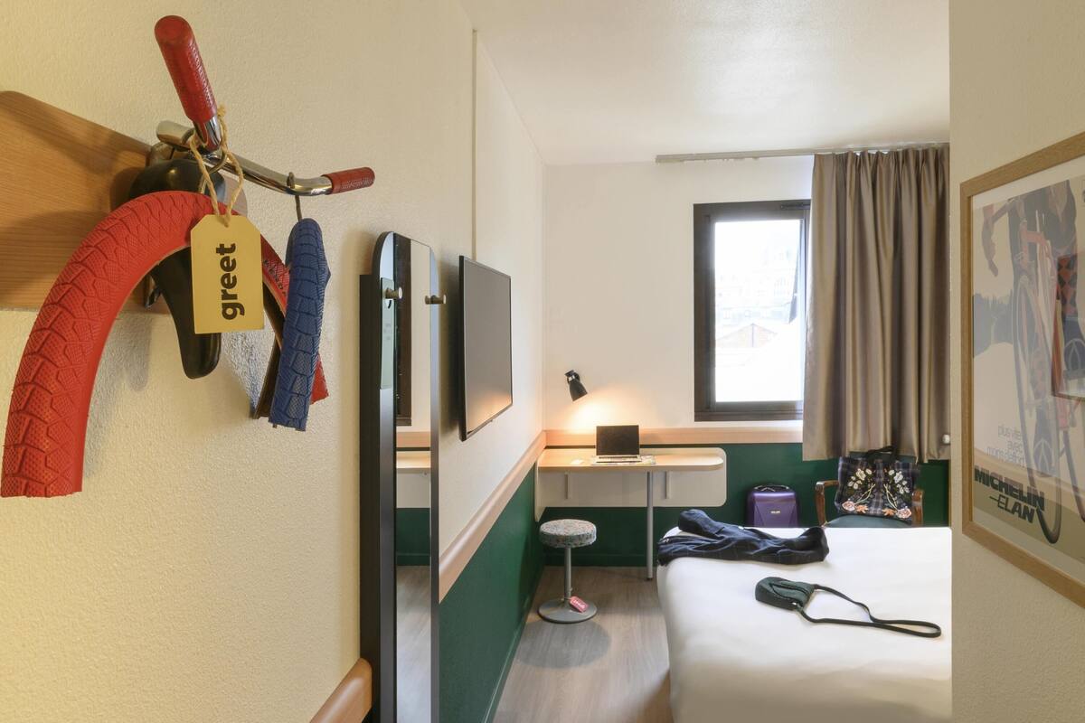 Room, 1 Double Bed (Pure)