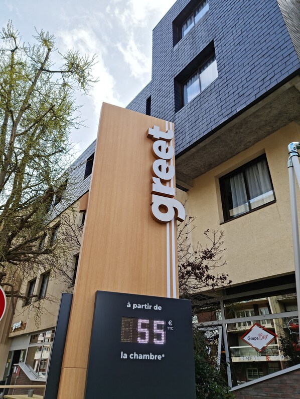 Fachada da propriedade