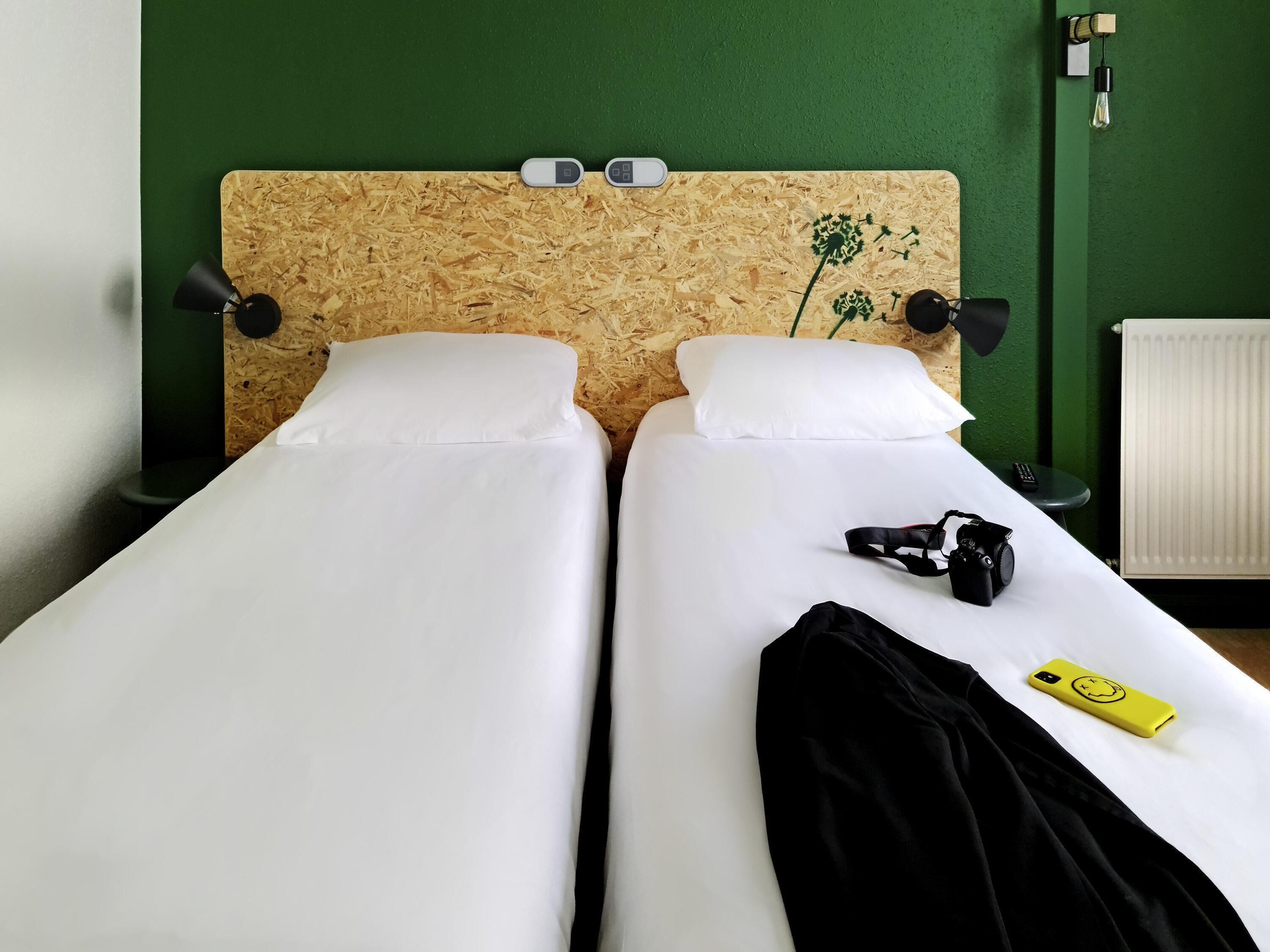 Room, 1 Double Bed (Pure) | Hypo-allergenic bedding, desk, blackout drapes, soundproofing