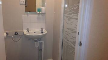 Superior Suite, Ensuite (DBL + 1SGL) | Bathroom