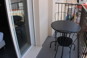 Apartment, 1 Schlafzimmer | Blick vom Balkon