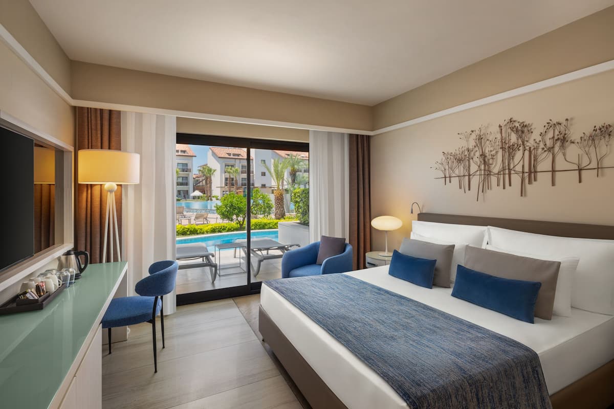 Chambre Familiale (Swim-Up) | Articles gratuits dans le mini-bar, coffres-forts dans les chambres