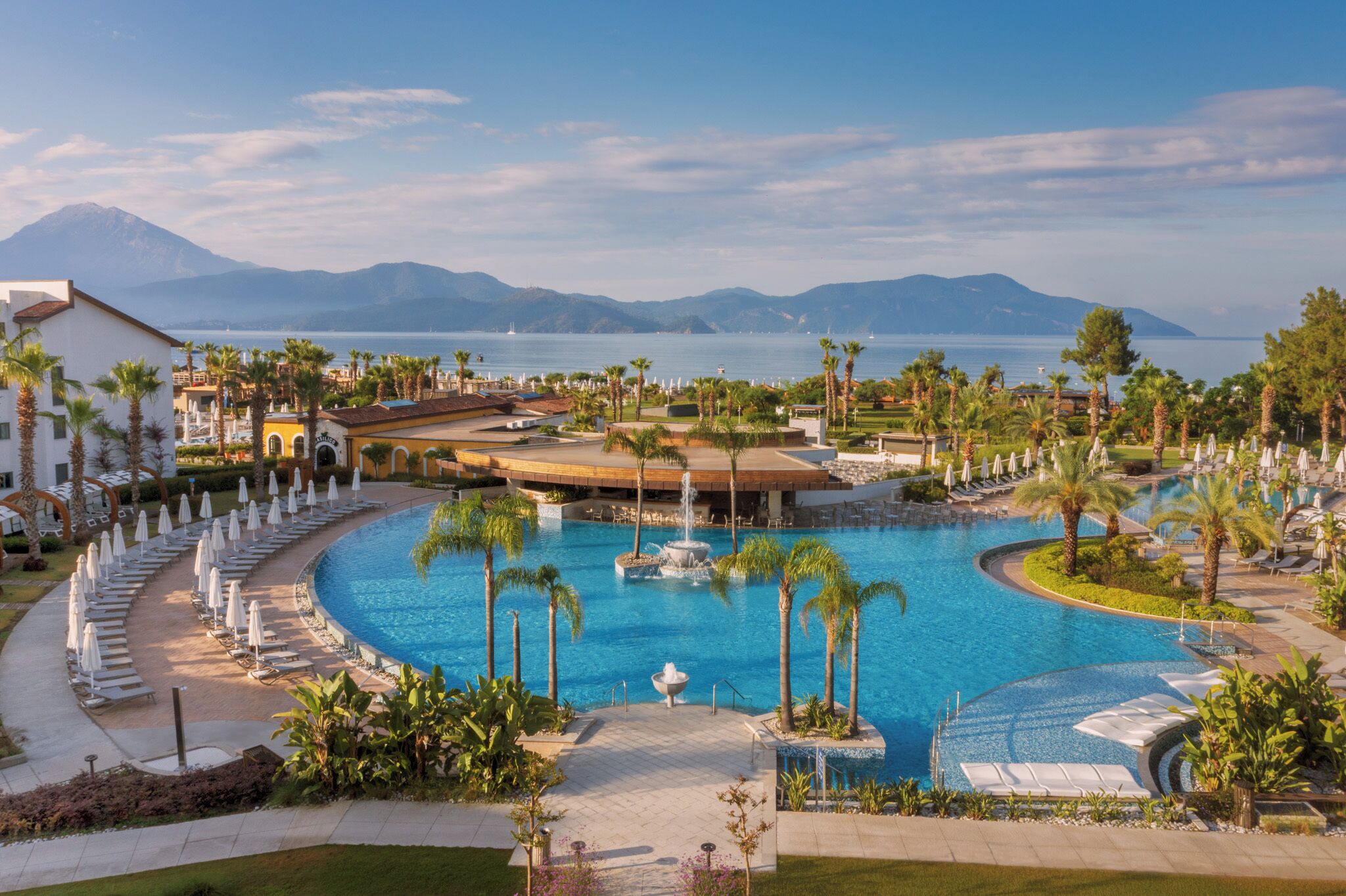 Bar junto a la alberca