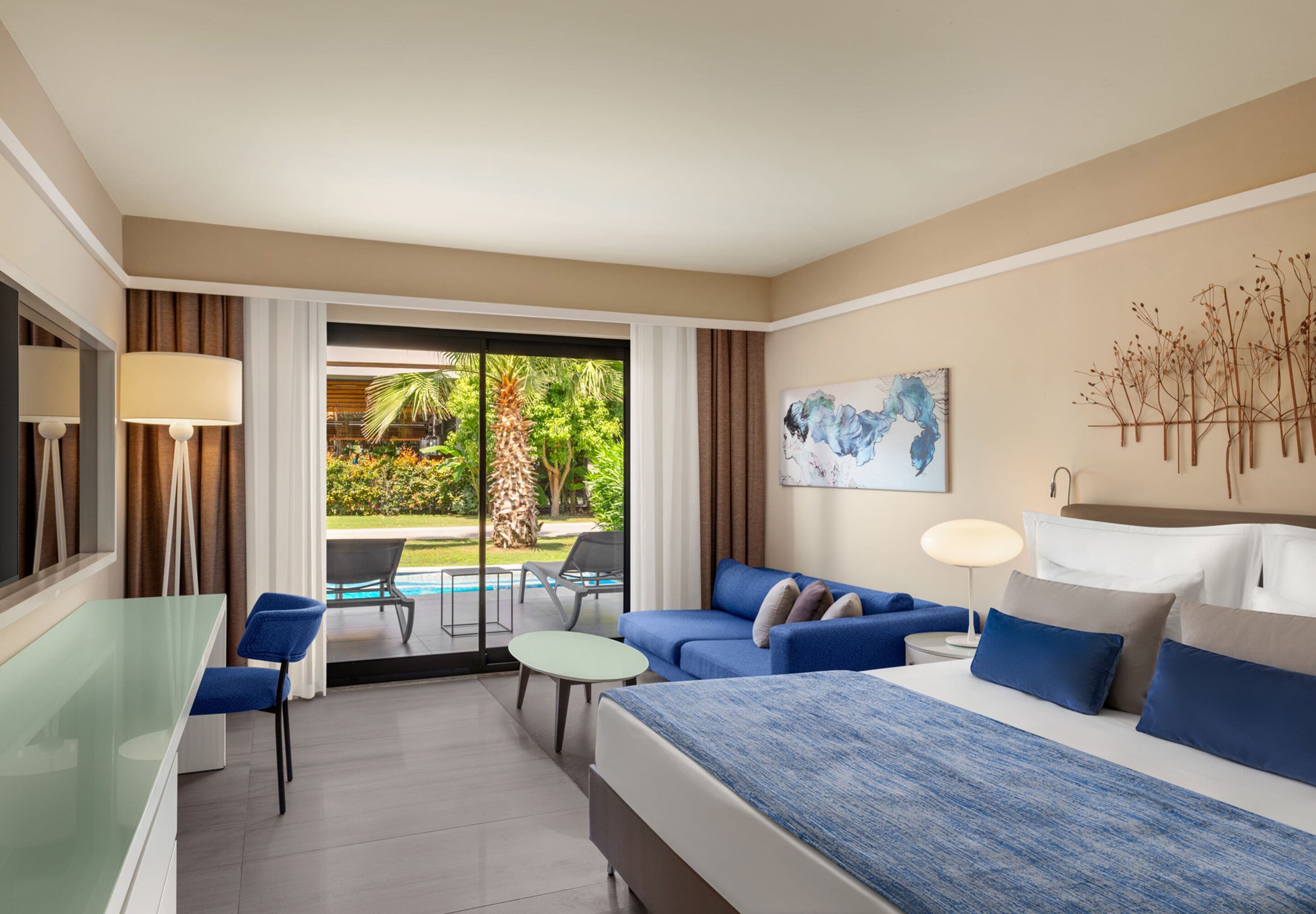 Habitación estándar (Adult) | Artículos del minibar gratis y caja de seguridad en la habitación 