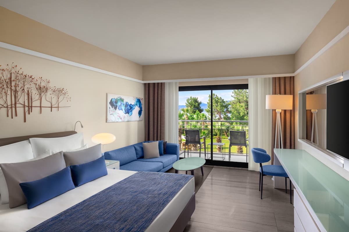 Adult Standard Sea View Room | Free minibar, in-room safe, desk, iron/ironing board