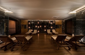 Couples treatment room(s), Turkish bath/hammam, body treatments