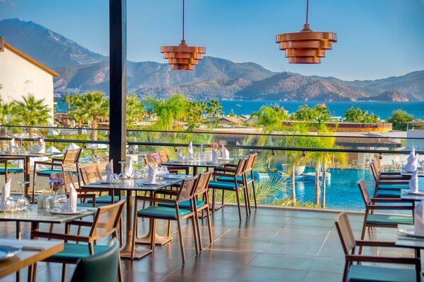 6 Restaurants, Frühstück, Mittagessen, Abendessen, asiatische Küche