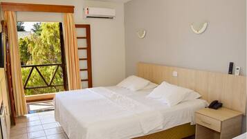 Quarto standard | Frigobar, cofres nos quartos, cortinas blackout, berços grátis