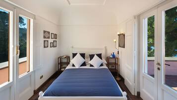 Kahden hengen deluxe-huone, merinäköala | Ilmaiset vauvansängyt, ilmainen Wi-Fi, vuodevaatteet