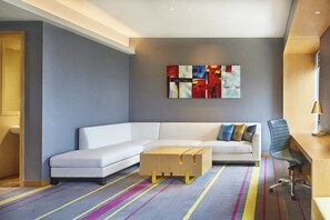 LED TV - Aloft Dongguan Dynamic Town (Shenzhen)