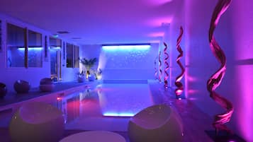 Sauna, steam room, massages