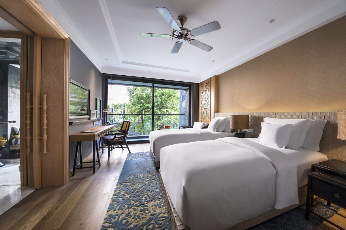 King or Double Beds Garden View