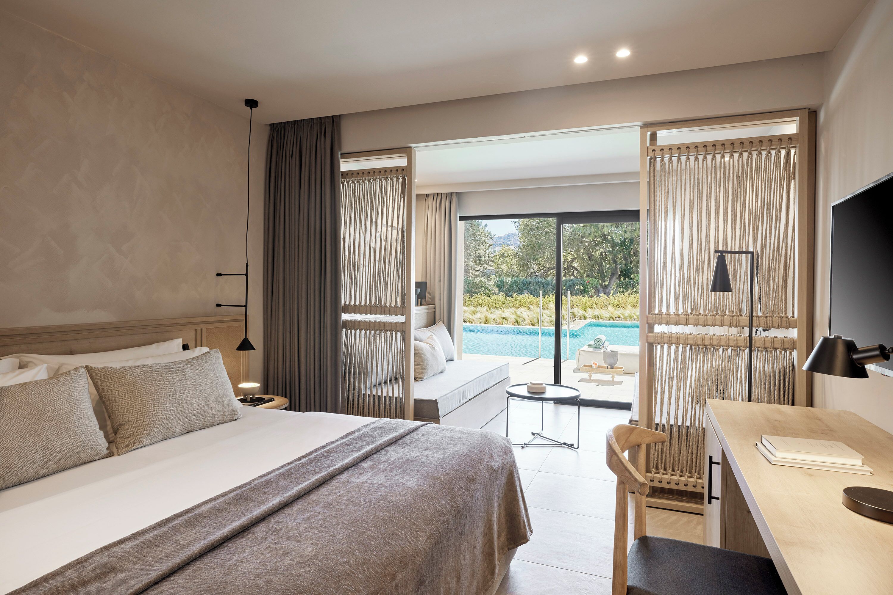 In-room safe, desk, laptop workspace, soundproofing