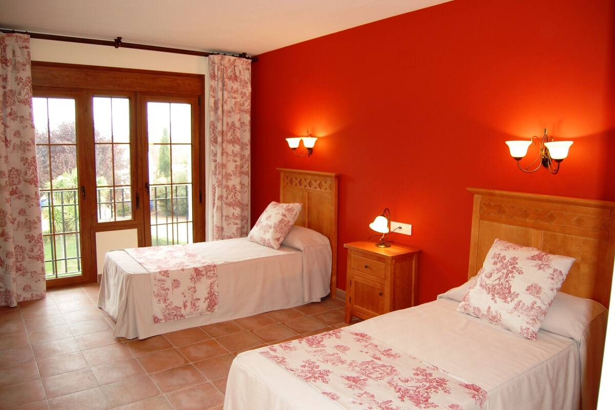 superior double room | desk, rollaway beds, free wifi, bed sheets