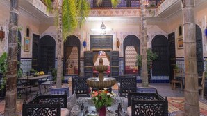 شرفة/رواق