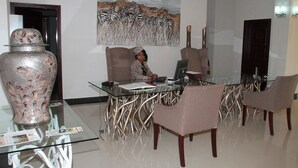 Concierge desk - Hotel Ritz Lauca (Menongue)