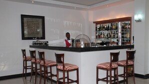Bar (on property) - Hotel Ritz Lauca (Menongue)