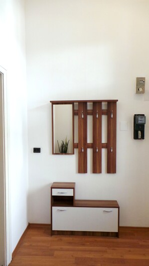 Lägenhet - 2 sovrum - kök - utsikt mot staden | 1 sovrum, sängtillbehör av högsta kvalitet och skrivbord