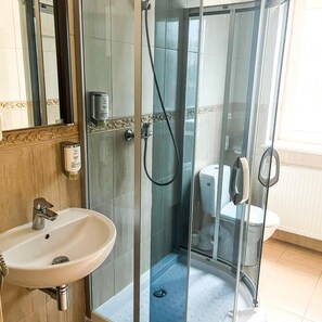 Bathroom - Hotel Logos (Gdansk)