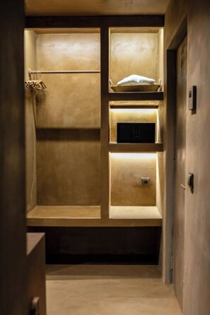 Minibar